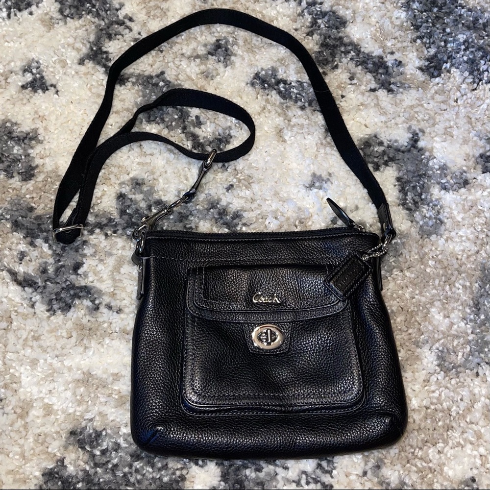 COACH CROSSBODY BAG SWING PACK (LNWOT)